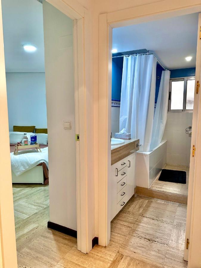 Moderna Habitacion En El Corazon De Alicante Bagian luar foto