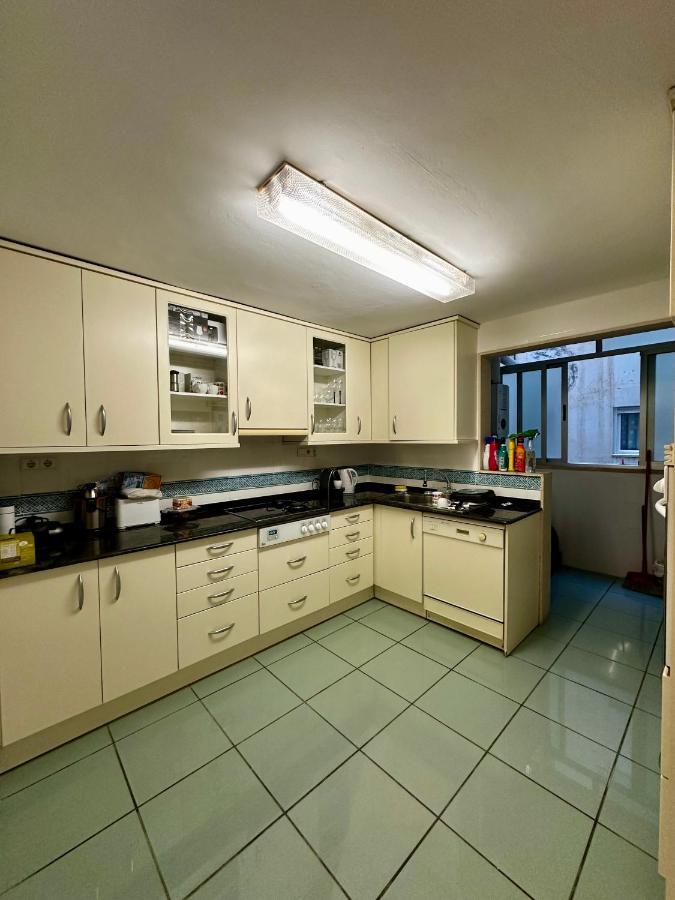 Moderna Habitacion En El Corazon De Alicante Bagian luar foto
